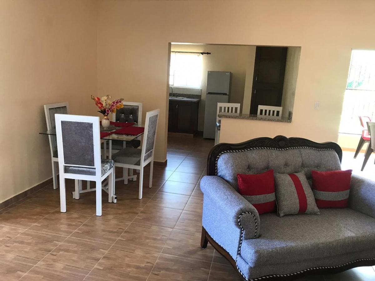 2 Queen Bed Apartment With Smart Tv ,Wifi Y Luz Las 24 Horas Jarabacoa Exteriér fotografie